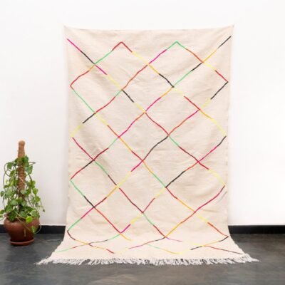 White wool Moroccan Kilim